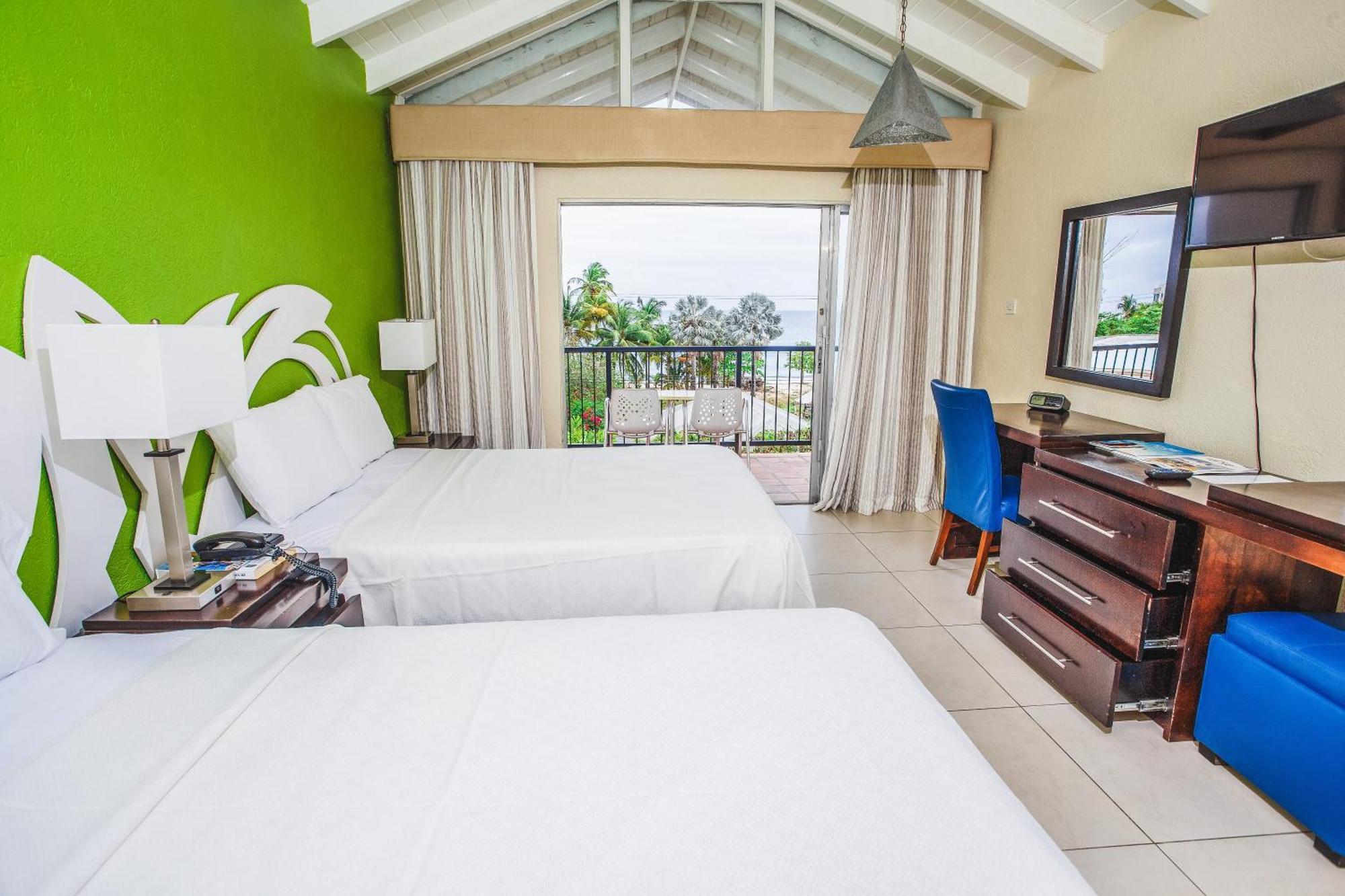 Blue Horizon Hotel Rockley Екстер'єр фото