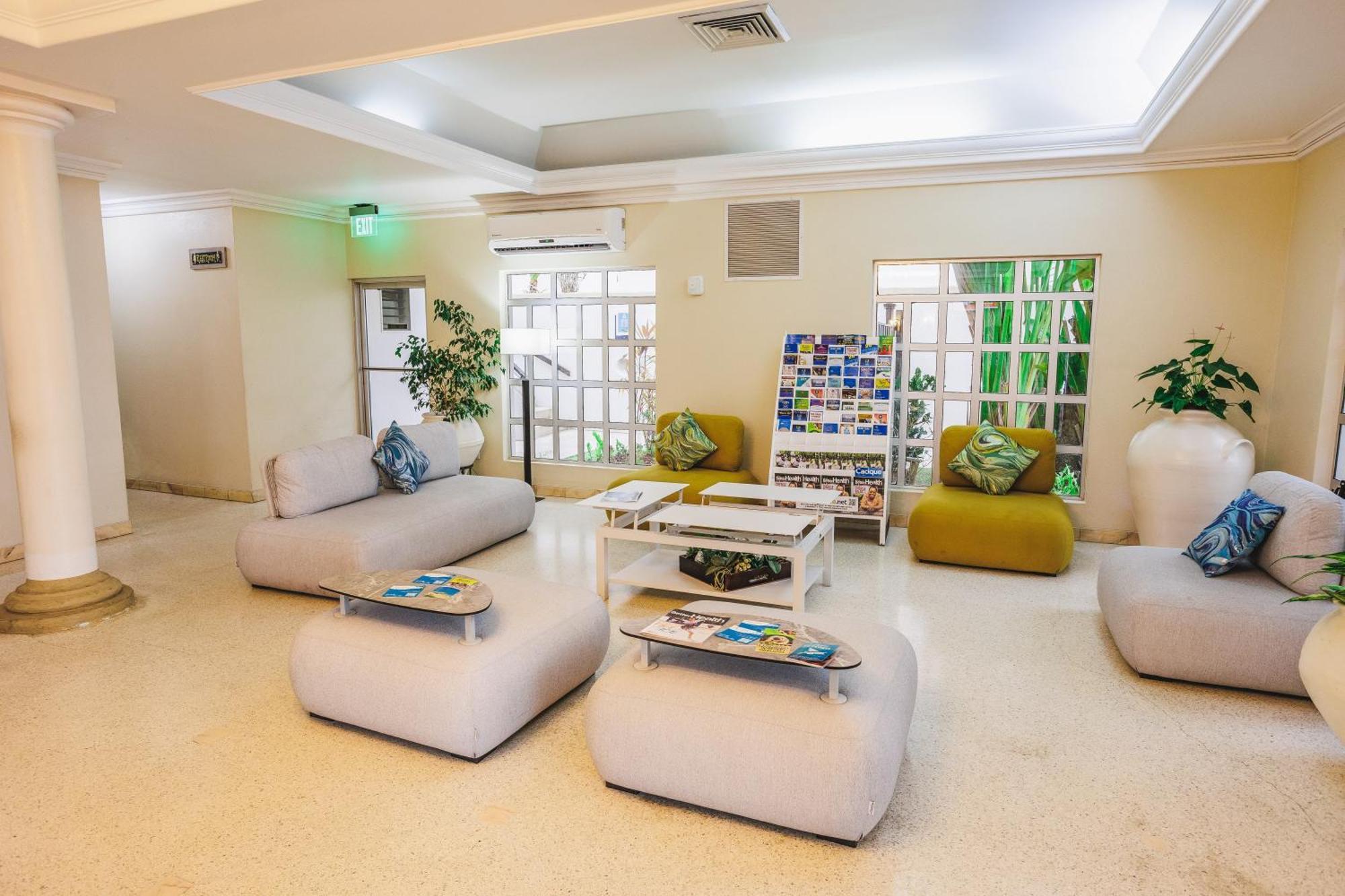 Blue Horizon Hotel Rockley Екстер'єр фото